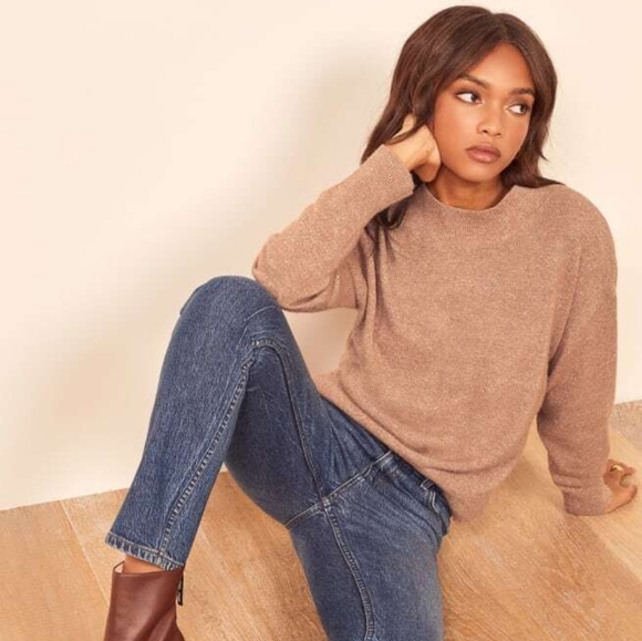 Reformation Sweaters - Reformation Elle Toffee Yak Linen Crew Neck Relaxed Sweater